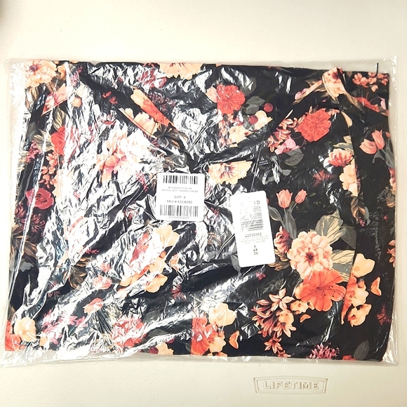 ❤️NWT VINTAGE TORRID MIDI TRAPEZE POCKETS DRESS - SLEEVELESS FLORAL - PLUS SIZE - Picture 12 of 13